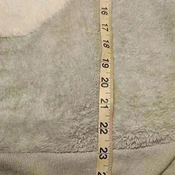 No Boundaries Juniors Gray Cat Hoodie Fuzzy Sweater Size Large 11/13 - Picture 6 of 6